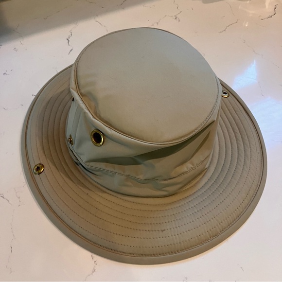 Tilley LT3 Water Repellent Snap Up Hat Tan Brown Size 7 1/4 - Picture 8 of 15